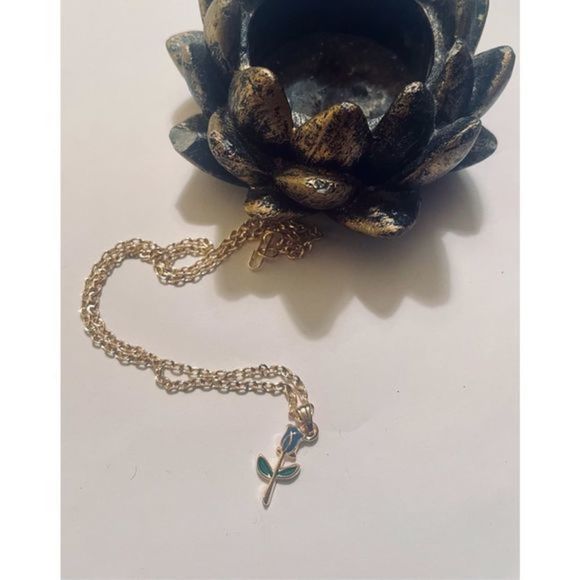 Blue AND GOLD ROSE NECKLACE - Picture 3 of 5